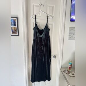 Taylor green Esmeralda Maxi Dress